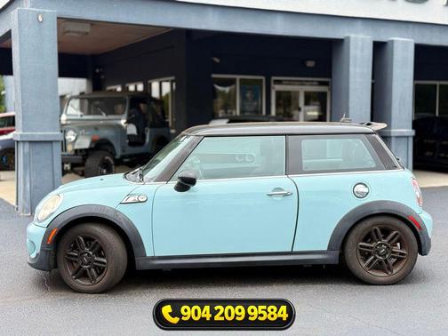 Blue 2013 MINI Hardtop Cooper S