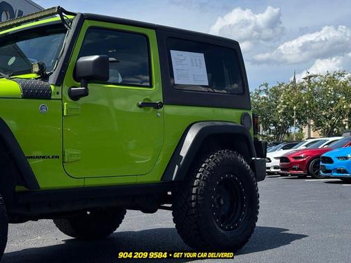 Gecko Pearlcoat 2013 Jeep Wrangler Rubicon