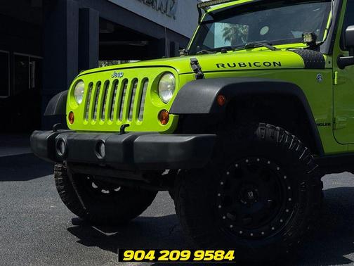 Gecko Pearlcoat 2013 Jeep Wrangler Rubicon