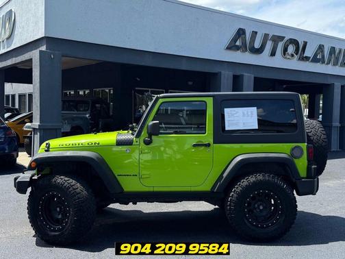 Gecko Pearlcoat 2013 Jeep Wrangler Rubicon
