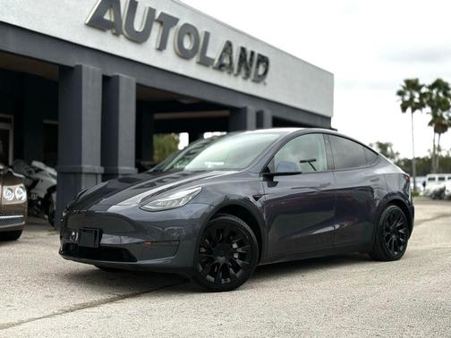 2021 Tesla Model Y Long Range Dual Motor All-Wheel Drive