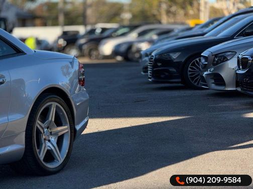 2009 Mercedes-Benz SL-Class SL 550 Roadster 2D