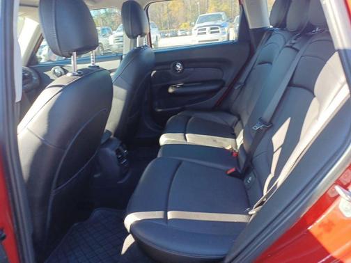 2016 MINI Clubman Cooper