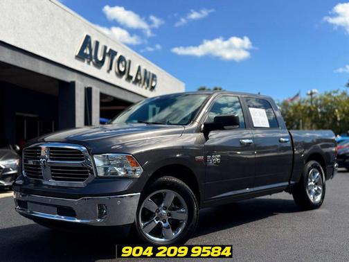 Granite Crystal Metallic Clearcoat 2019 RAM 1500 Big Horn