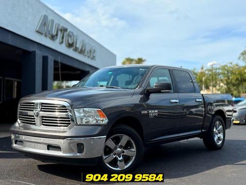 Granite Crystal Metallic Clearcoat 2019 RAM 1500 Big Horn