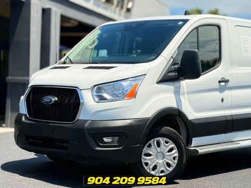 Oxford White 2022 Ford Transit-250 Base