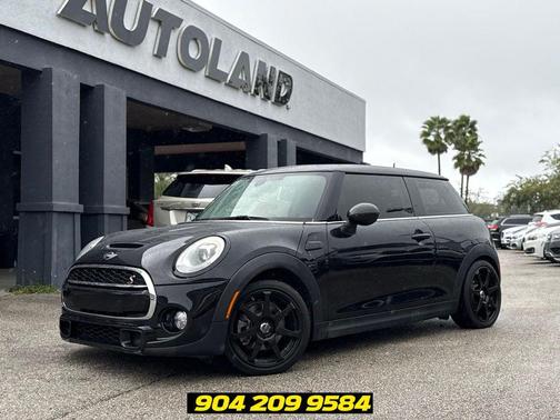 Midnight Black Metallic 2017 MINI Hardtop Cooper S