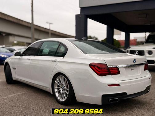 Alpine White 2015 BMW 750 Li