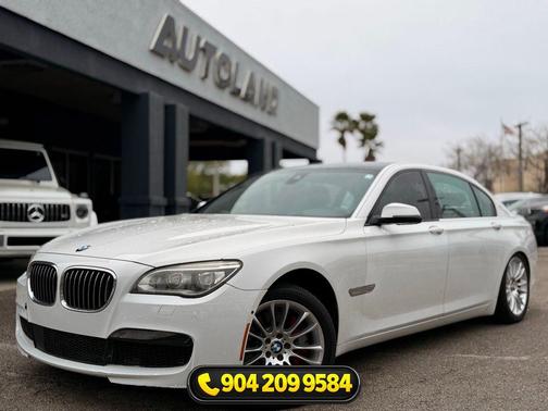 Alpine White 2015 BMW 750 Li