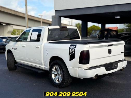 Bright White Clearcoat 2015 RAM 1500 Sport