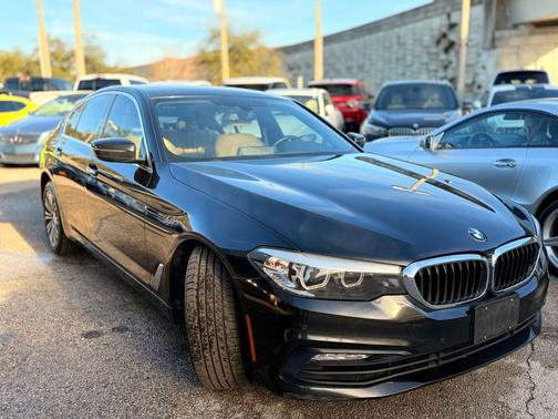 2017 BMW 530 530i