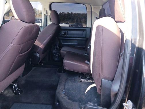 2018 RAM 2500 Tradesman Crew Cab 4x4 6'4' Box