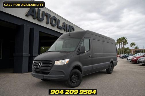 Black 2019 Mercedes-Benz Sprinter 3500 Crew 170 in. WB