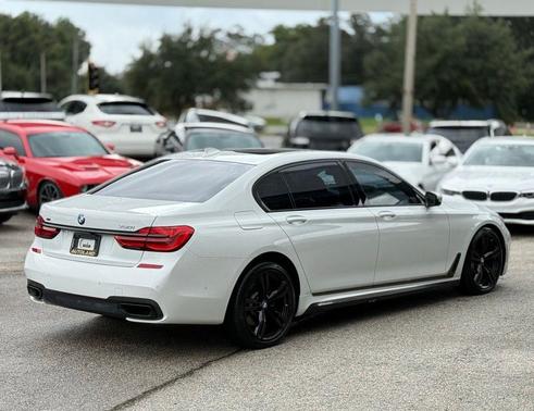2017 BMW 750 i xDrive