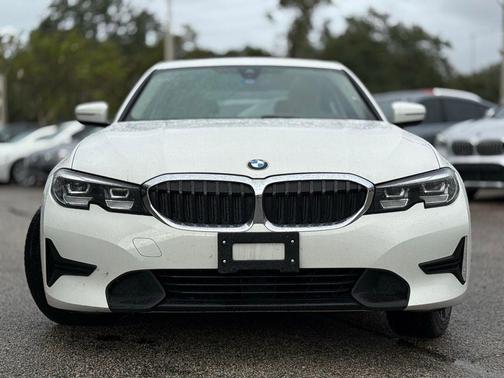 2019 BMW 330 330i