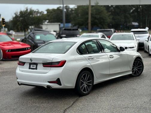 2019 BMW 330 330i