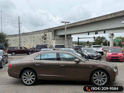 2015 Bentley Flying Spur Base
