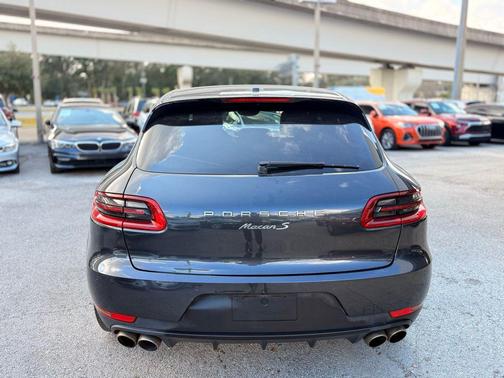 2018 Porsche Macan S