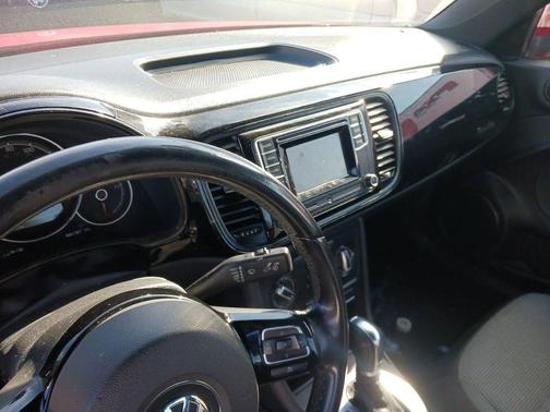 2019 Volkswagen Beetle 2.0T S