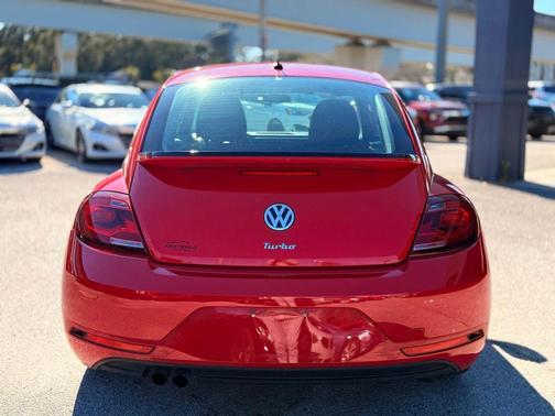 2019 Volkswagen Beetle 2.0T S