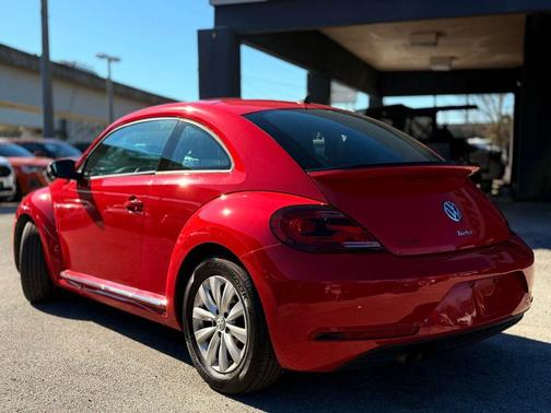 2019 Volkswagen Beetle 2.0T S