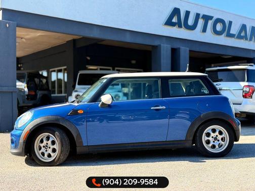 2013 MINI Hardtop Cooper
