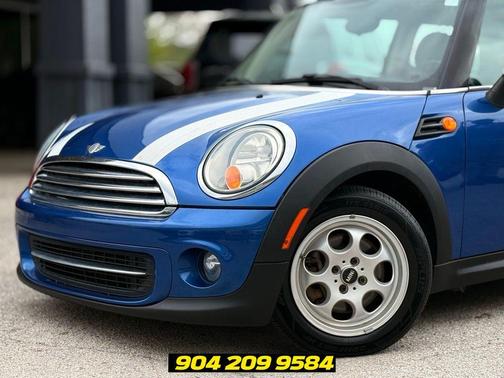 Blue 2013 MINI Hardtop Cooper