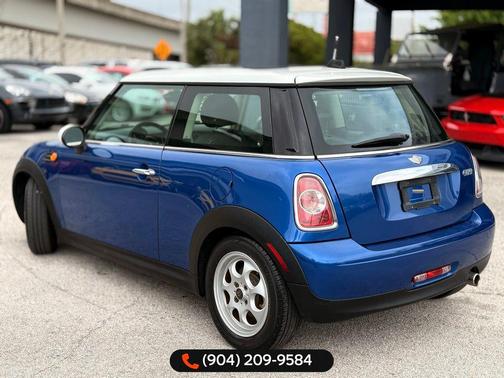 2013 MINI Hardtop Cooper