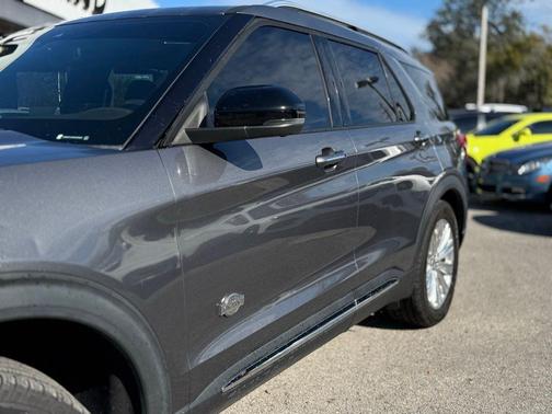 2022 Ford Explorer King Ranch