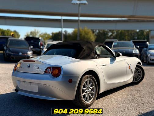 Titanium Silver Metallic 2003 BMW Z4 2.5i Roadster