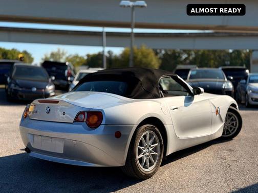 Titanium Silver Metallic 2003 BMW Z4 2.5i Roadster