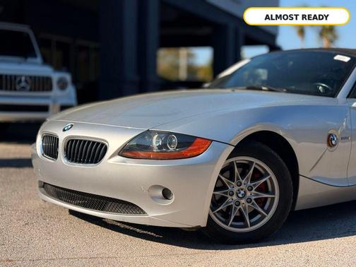 Titanium Silver Metallic 2003 BMW Z4 2.5i Roadster