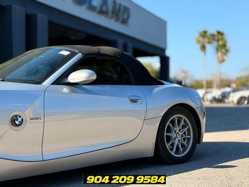 Titanium Silver Metallic 2003 BMW Z4 2.5i Roadster