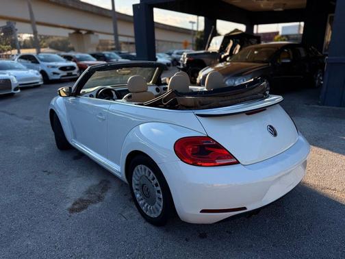 2013 Volkswagen Beetle 2.5L