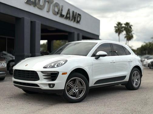 2017 Porsche Macan S