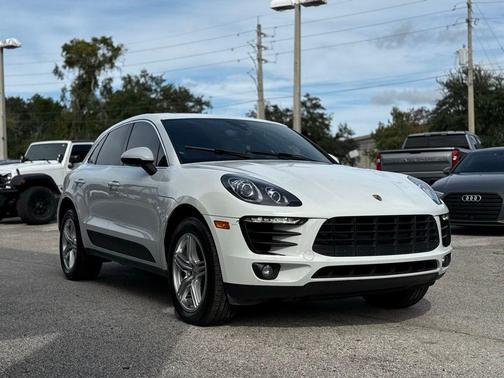 2017 Porsche Macan S