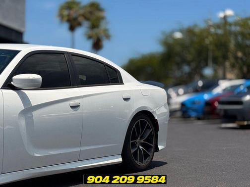 Bright White Clearcoat 2016 Dodge Charger R/T Scat Pack