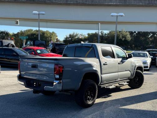 2020 Toyota Tacoma SR5