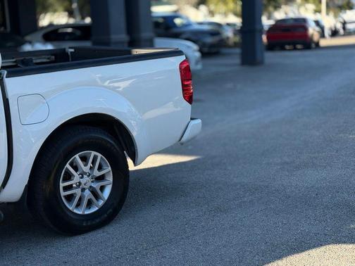 2015 Nissan Frontier SV