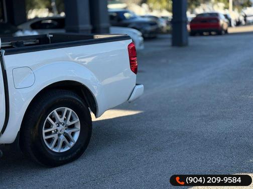 2015 Nissan Frontier SV