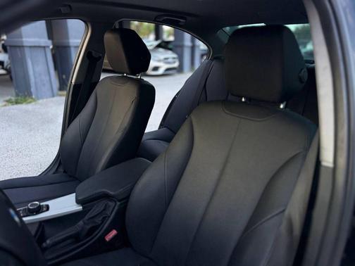 2017 BMW 320 i