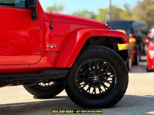 Firecracker Red Clearcoat 2018 Jeep Wrangler JK Unlimited Sahara