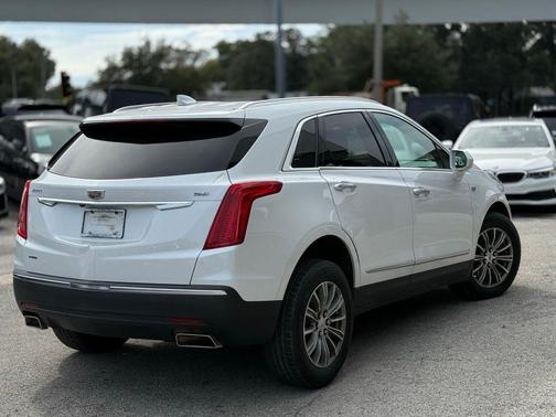 2017 Cadillac XT5 Luxury