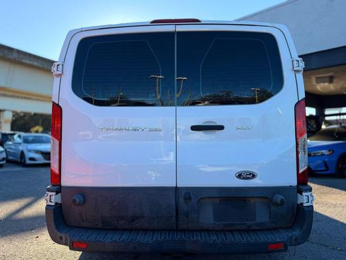2017 Ford Transit-350 XLT
