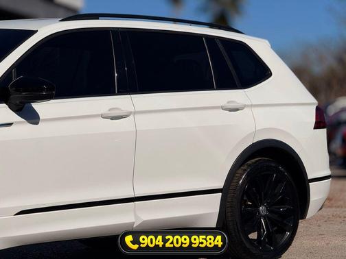 2021 Volkswagen Tiguan 2.0T SE R-Line Black