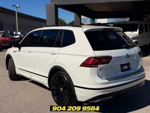 Pure White 2021 Volkswagen Tiguan 2.0T SE R-Line Black