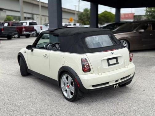 2007 MINI Cooper S Base