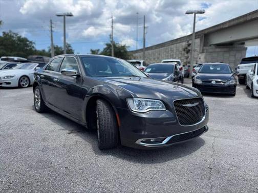 2017 Chrysler 300C Base