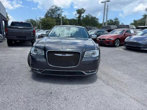 2017 Chrysler 300C Base