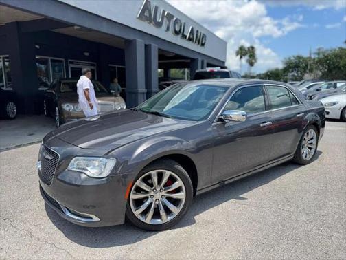 2017 Chrysler 300C Base